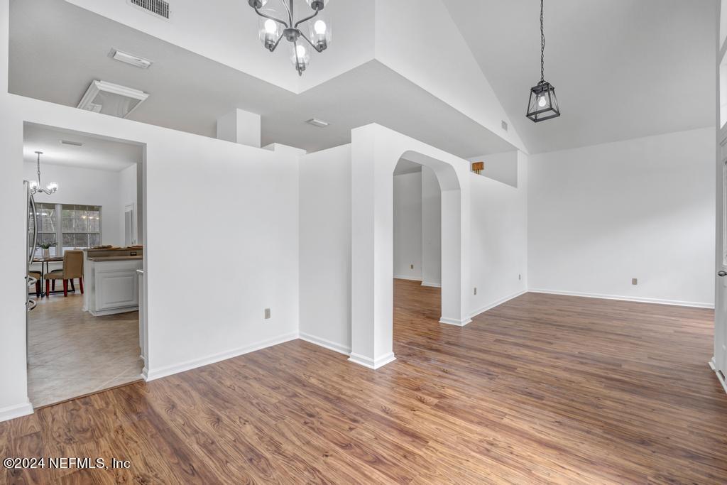 4384 Banks Rd-6