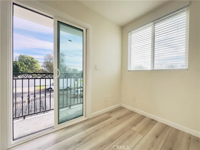 $1,500 | 8237 Jellico Avenue, Northridge, CA 91325