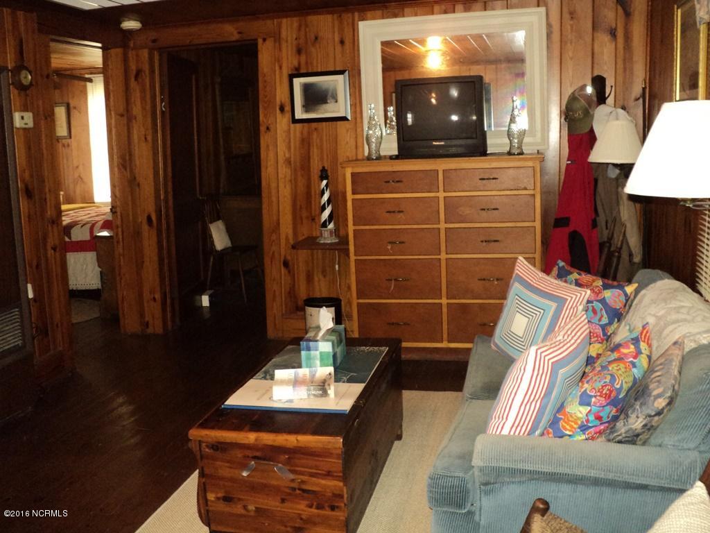 1086 Ross Road Bath, NC 27808 - Photo 7 of 28 006 den view 1
