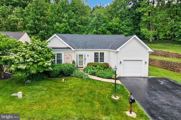 $550,000 | 1703 Open Hearth Lane, Downingtown, PA 19335