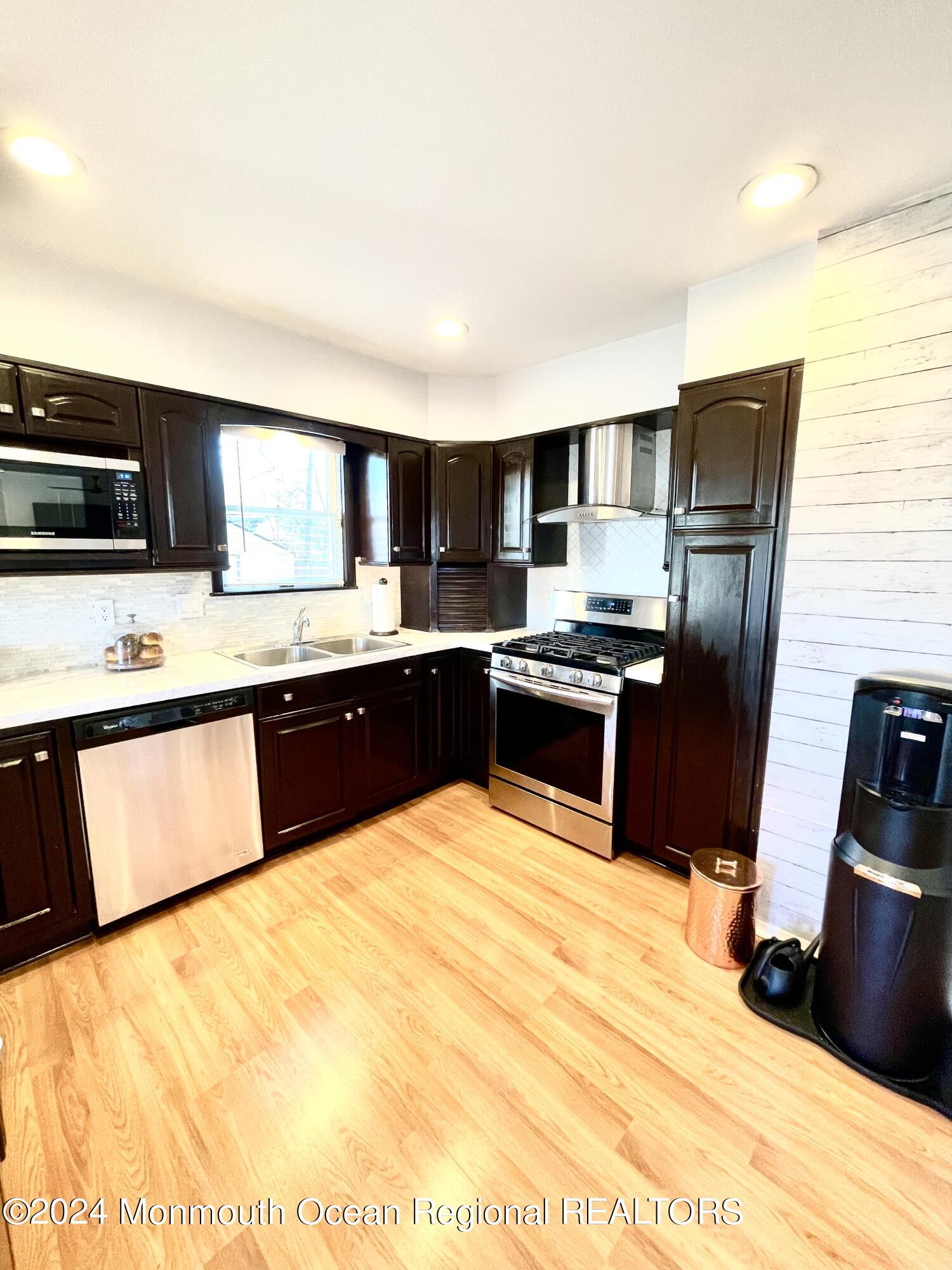 6 Coach Drive Hazlet, NJ 07730 - Photo 40 of 64 IMG_3068