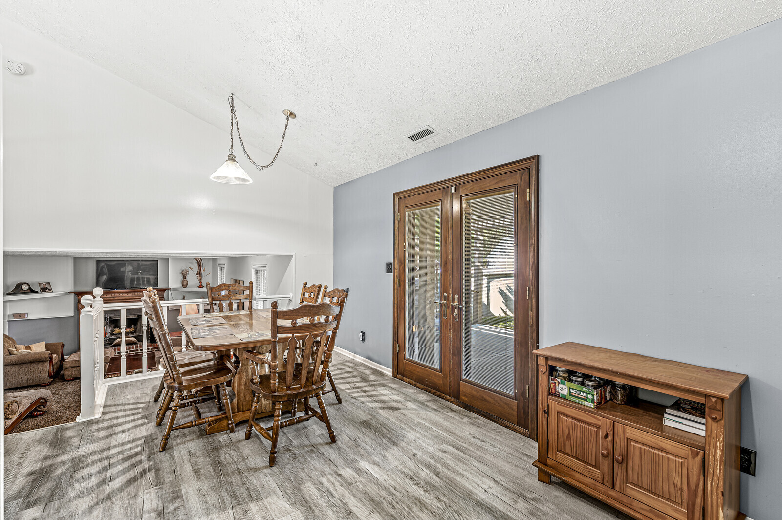 3008 Sable Ridge Lane Greenwood, IN 46142 - Photo 12 of 25 Gallery Image 12