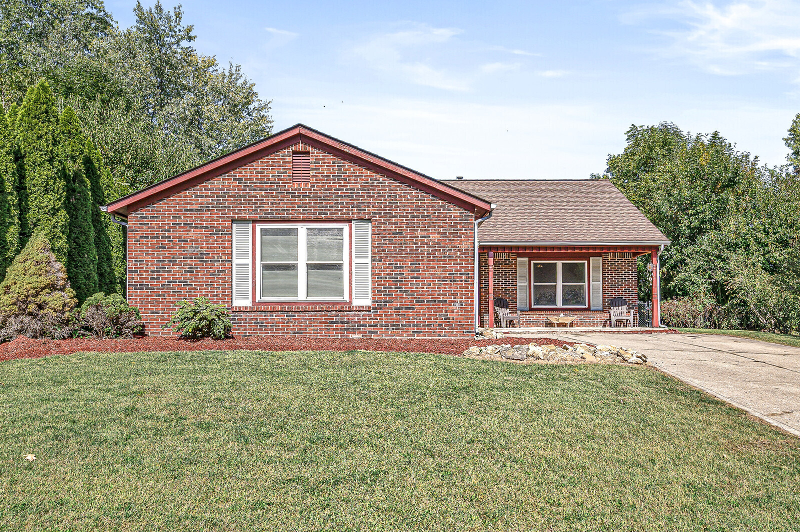 3008 Sable Ridge Lane Greenwood, IN 46142 - Photo 3 of 25 Gallery Image 3