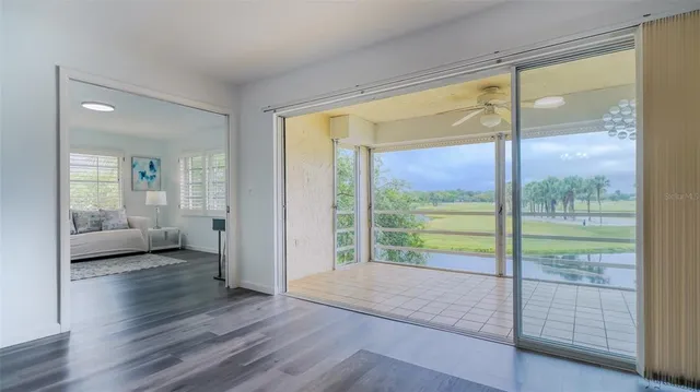 $1,995 | 6999 West Country Club Drive North, Unit 226, Sarasota, FL 34243