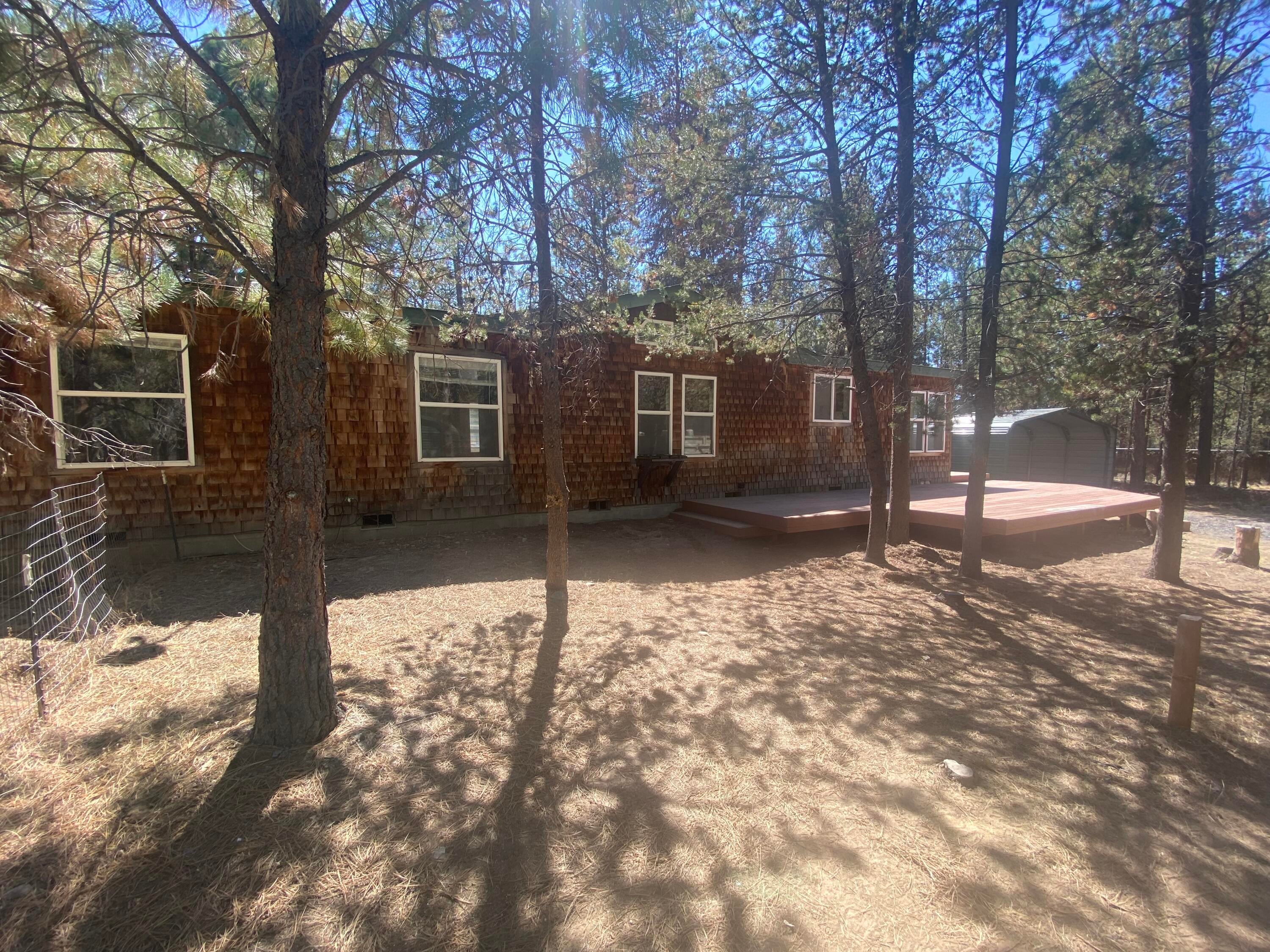17576 Rosland Road La Pine, OR 97739 - Photo 10 of 41 IMG_1817