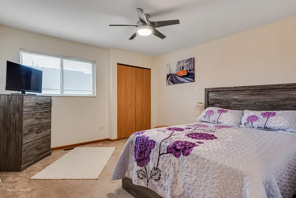 $239,900 | 5614 West Von Avenue, Unit B, Monee, IL 60449