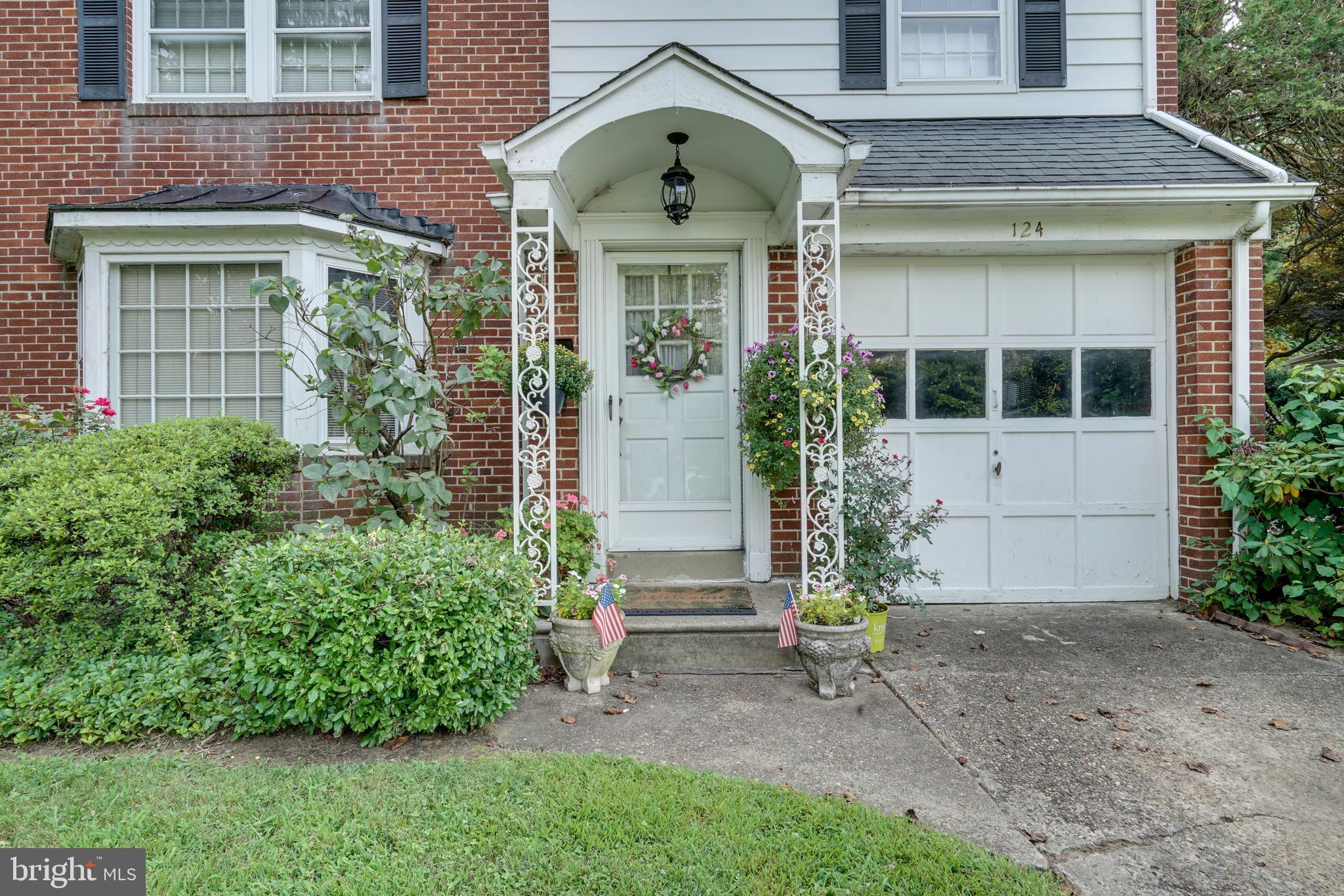 124 Merion Road Cherry Hill, NJ 08002 - Photo 2 of 34
