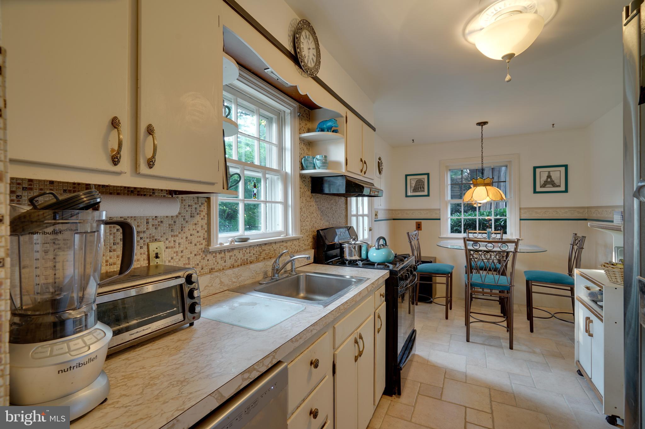 124 Merion Road Cherry Hill, NJ 08002 - Photo 14 of 34
