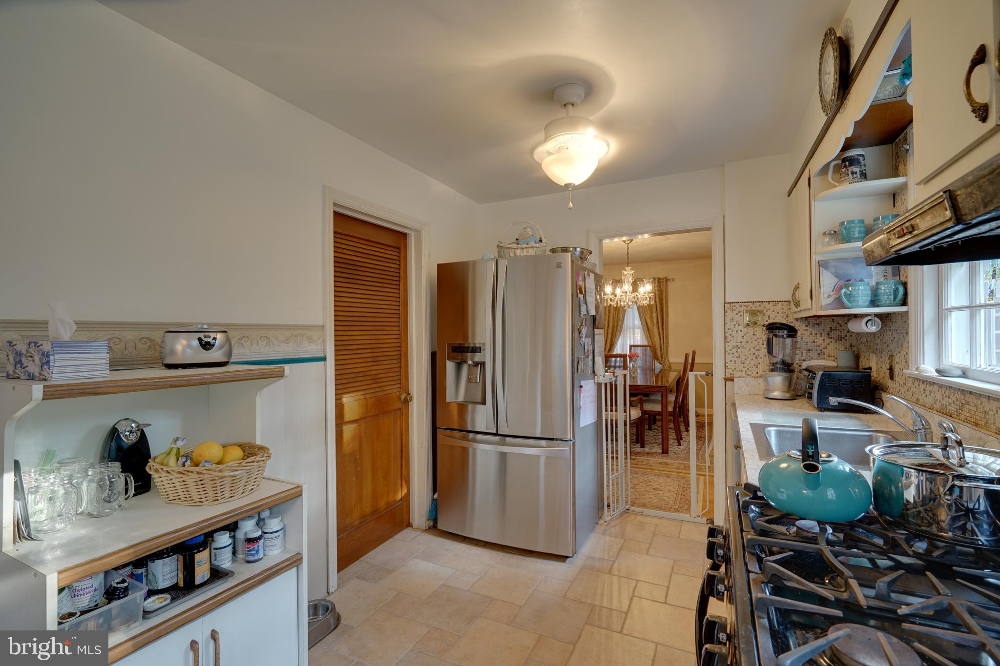 124 Merion Road Cherry Hill, NJ 08002 - Photo 15 of 34