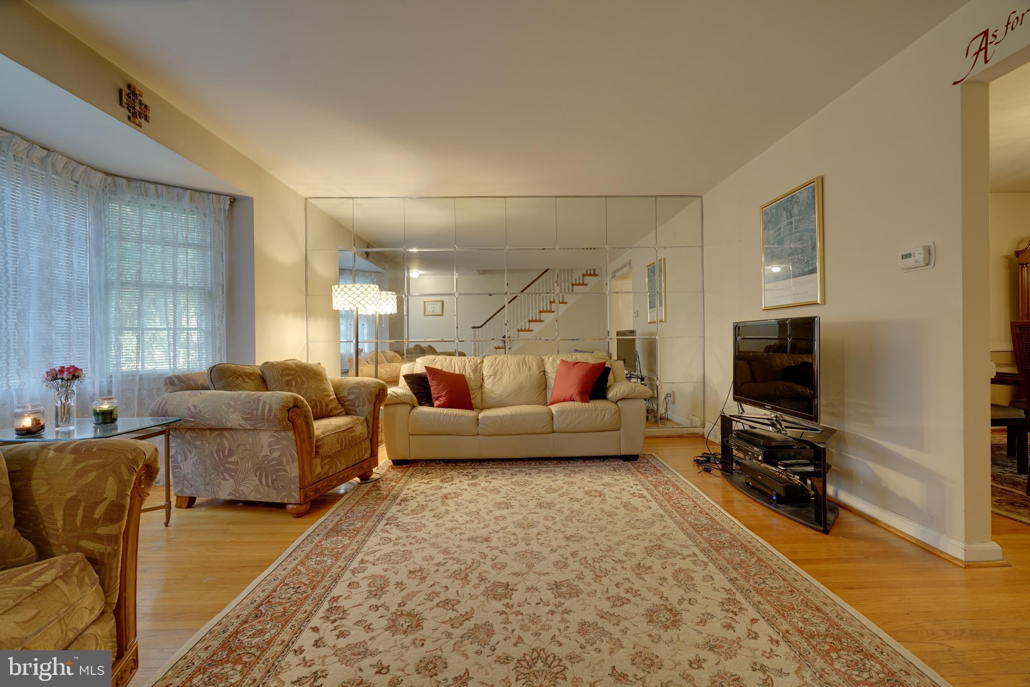 124 Merion Road Cherry Hill, NJ 08002 - Photo 3 of 34