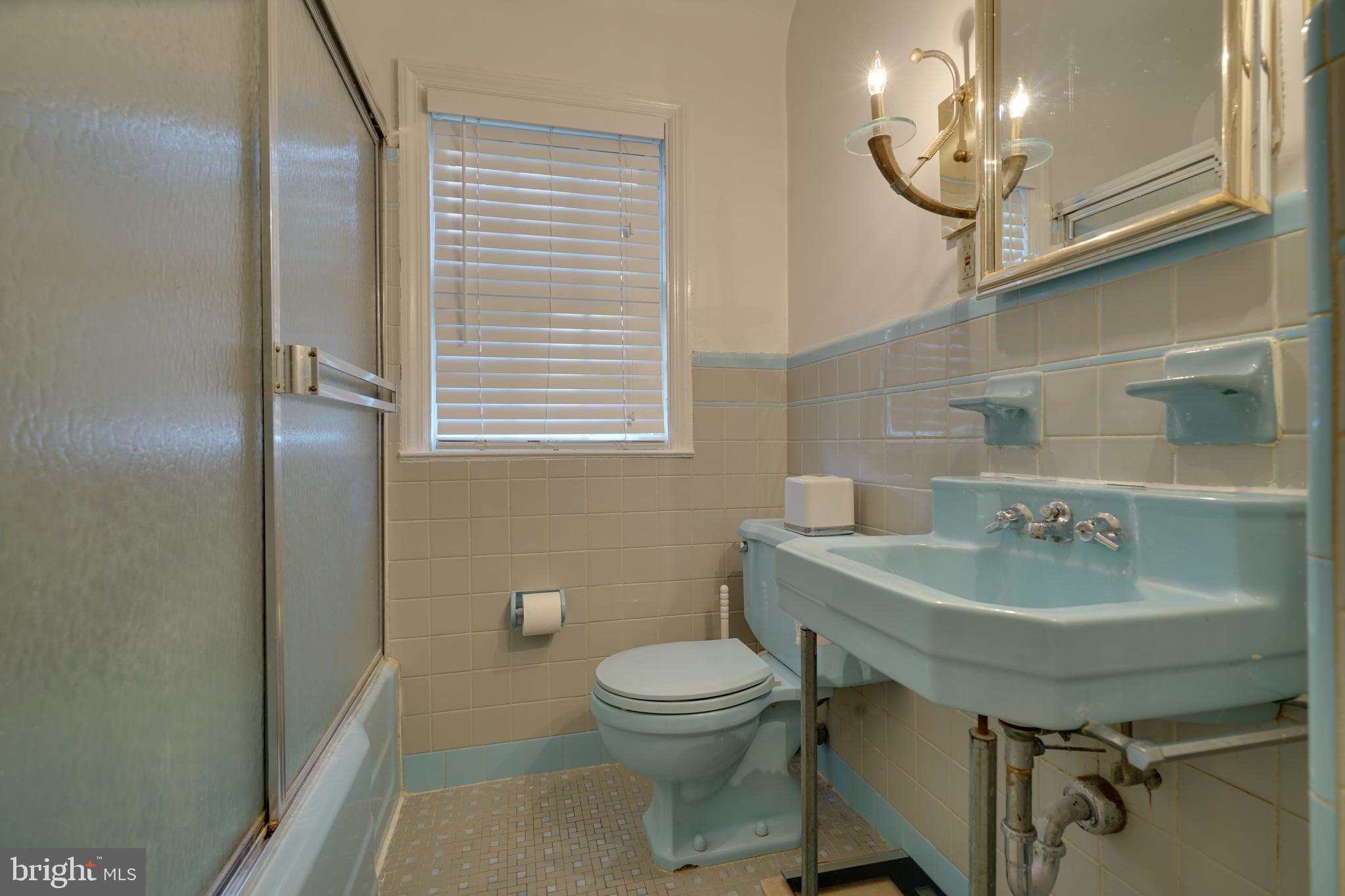 124 Merion Road Cherry Hill, NJ 08002 - Photo 26 of 34