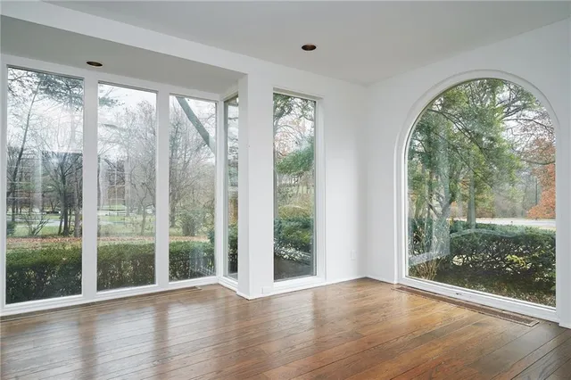 $4,500,000 | 3700 West 65th Street, Mission Hills, KS 66208