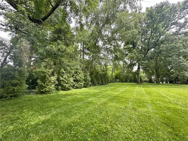 $4,500,000 | 3700 West 65th Street, Mission Hills, KS 66208