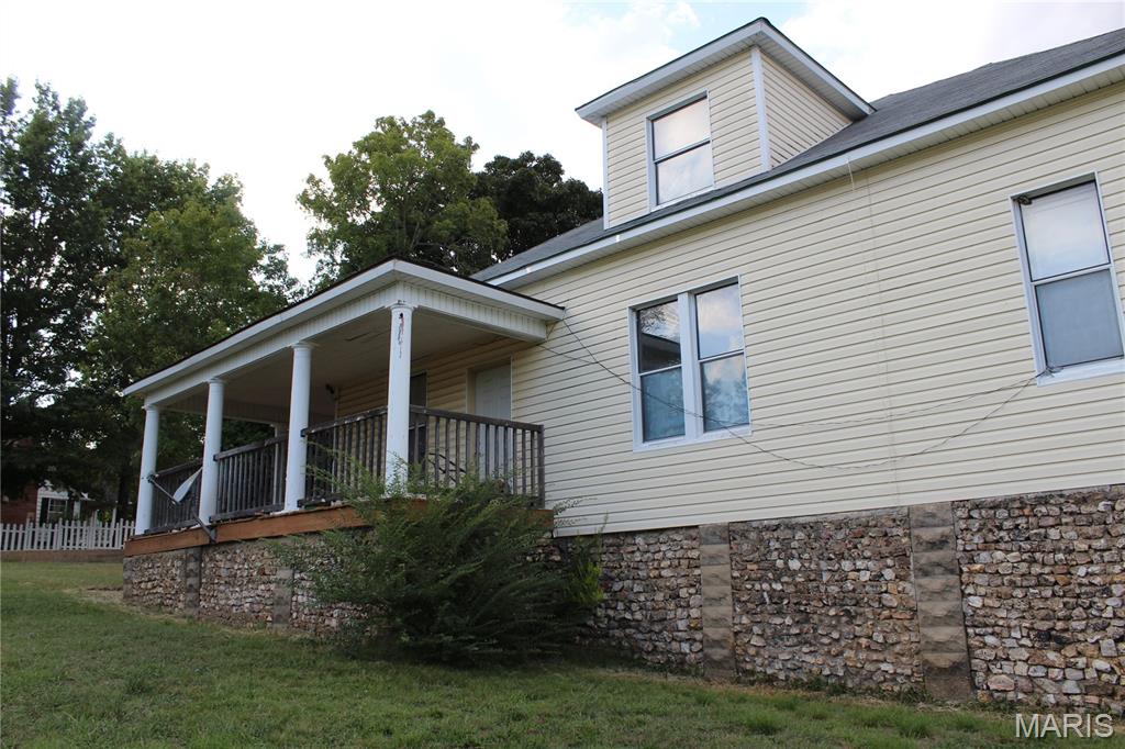 808 Walnut Street Doniphan, MO 63935 - Photo 2 of 10