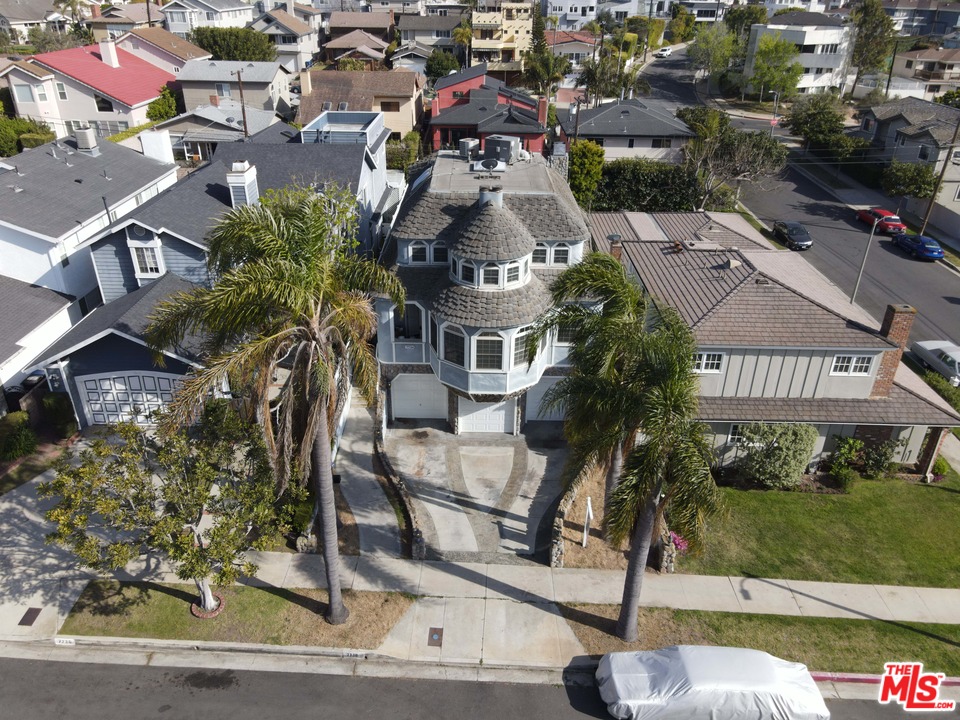 7734 West 79th Street Playa del Rey, CA 90293 - Photo 24 of 27 Gallery Image 24