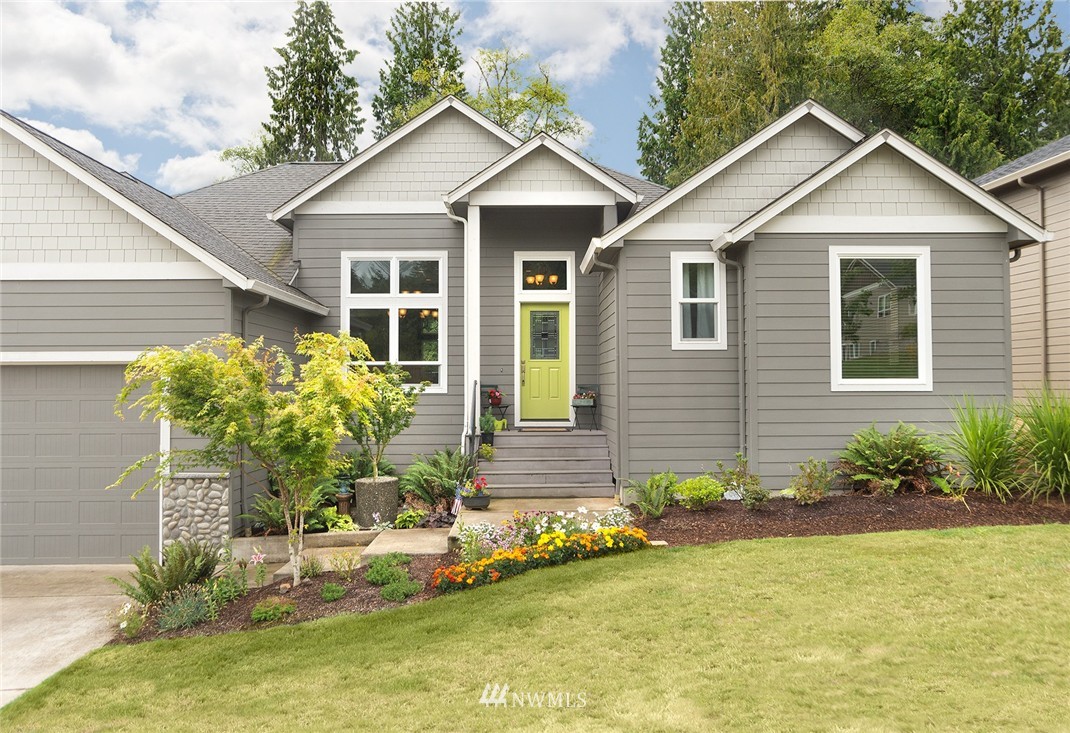 125 Altavista Road Longview, WA 98632 - Photo 2 of 24 Gallery Image 2