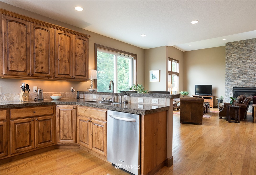 125 Altavista Road Longview, WA 98632 - Photo 10 of 24 Gallery Image 10