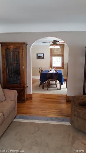 4_hallway view.jpg