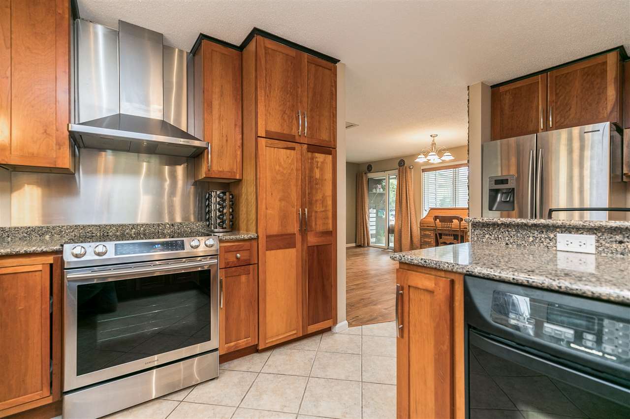 2633 Ridgeview Drive Swisher, IA 52338 - Photo 16 of 49 Gallery Image 16