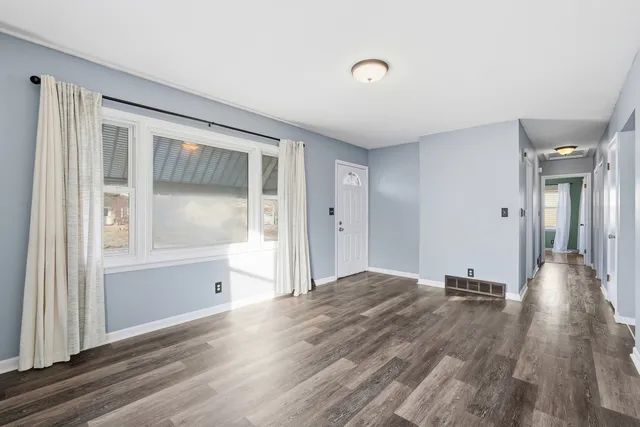 $182,900 | 2123 North Gayman Avenue, Davenport, IA 52804