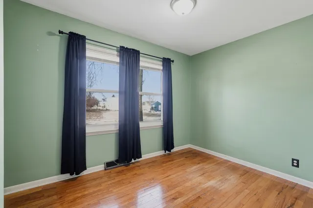 $182,900 | 2123 North Gayman Avenue, Davenport, IA 52804