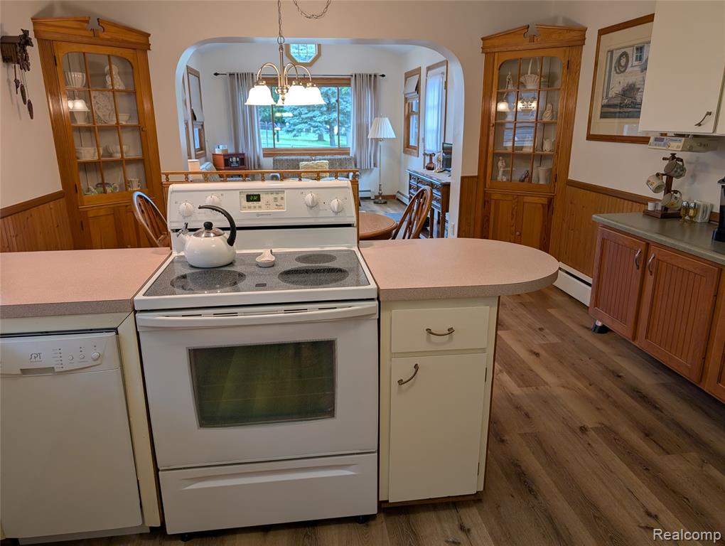 411 Cleveland Street Bad Axe, MI 48413 - Photo 23 of 56