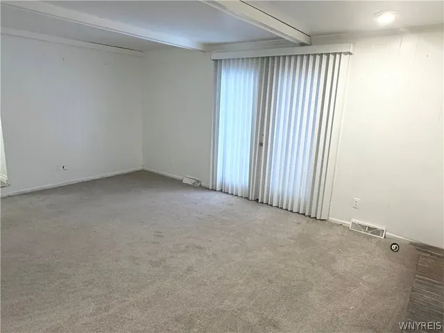 $2,675 | 263 Fruitwood Terrace, Amherst, NY 14221