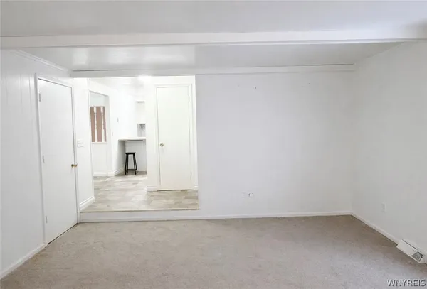 $2,675 | 263 Fruitwood Terrace, Amherst, NY 14221