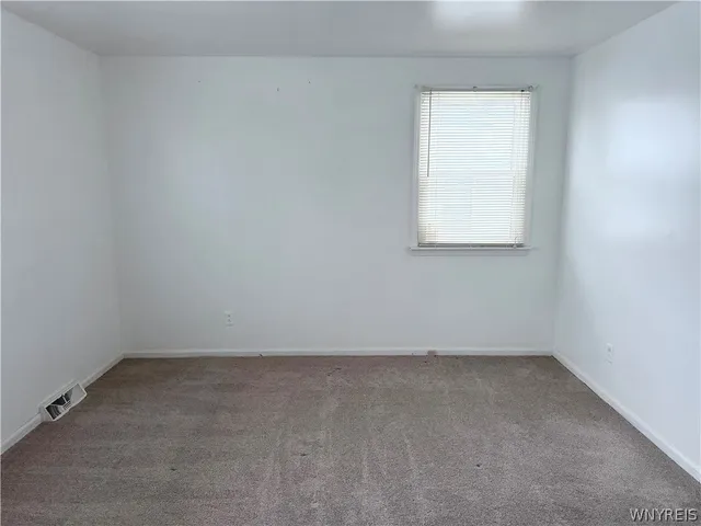 $2,675 | 263 Fruitwood Terrace, Amherst, NY 14221