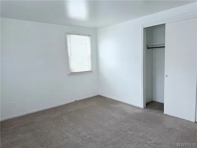 $2,675 | 263 Fruitwood Terrace, Amherst, NY 14221