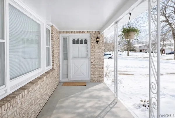 $2,675 | 263 Fruitwood Terrace, Amherst, NY 14221