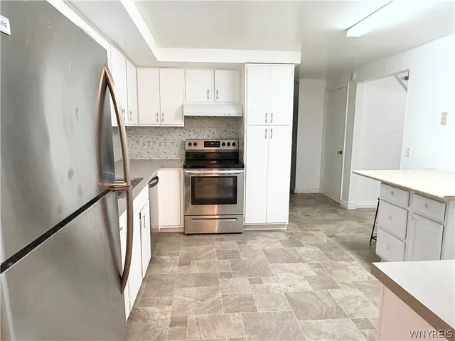 $2,675 | 263 Fruitwood Terrace, Amherst, NY 14221