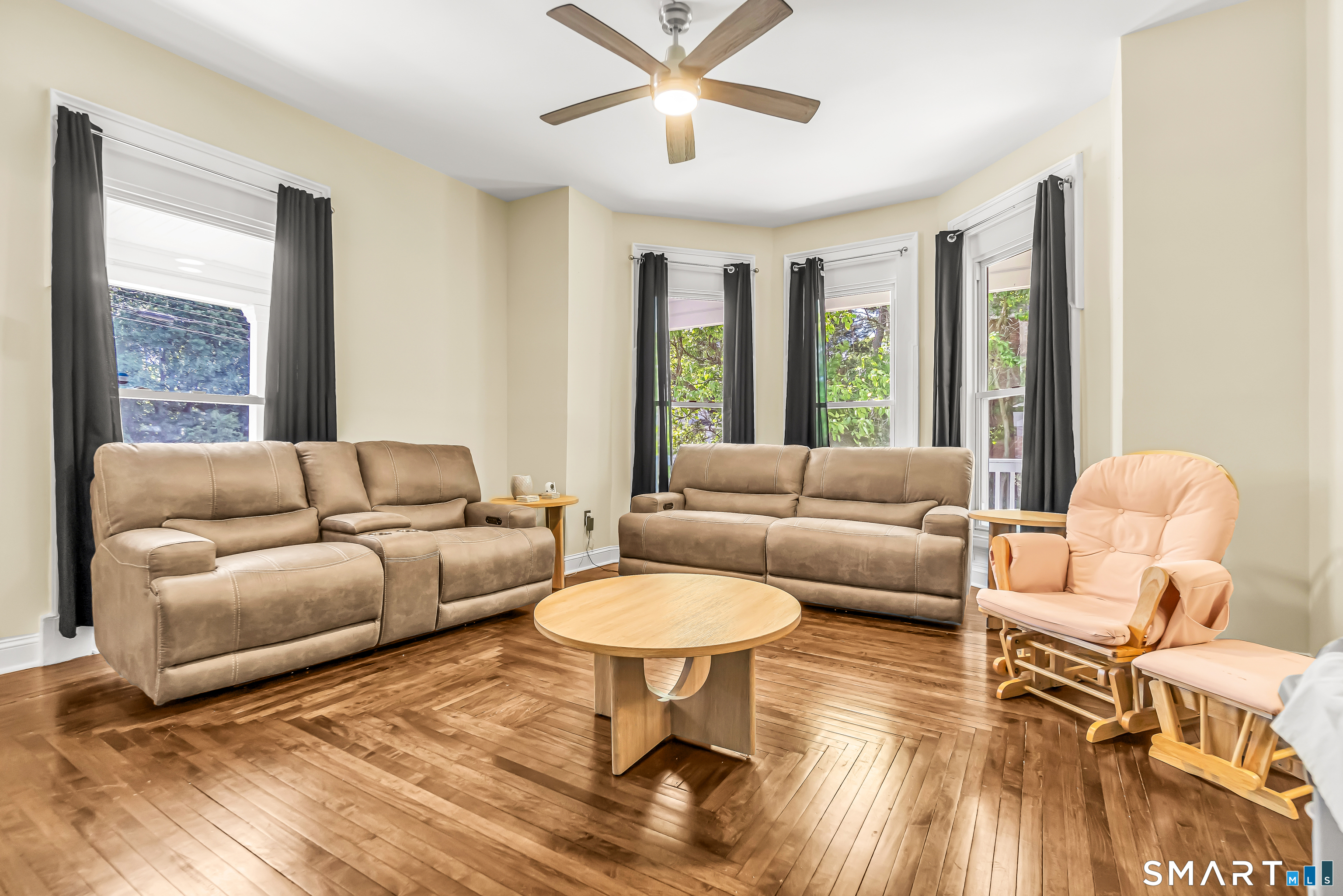 19 Lester Street Ansonia, CT 06401 - Photo 5 of 40