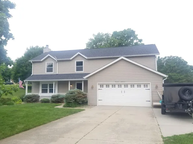 $625,000 | W327S8037 Memory Lane, Mukwonago, WI 53149