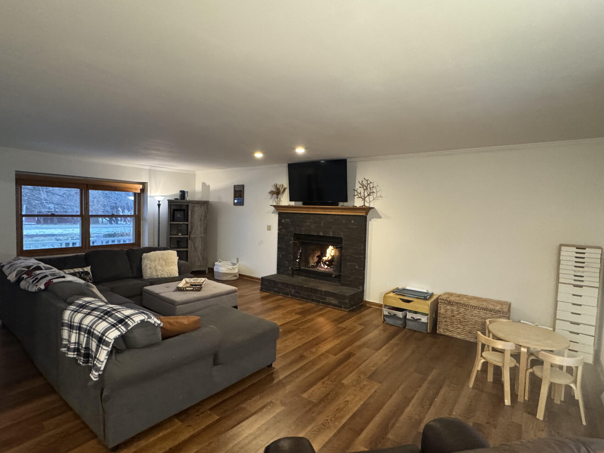 W327S8037 Memory Lane Mukwonago, WI 53149 - Photo 5 of 21 W327S8037MemoryLn_63989_5