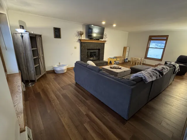 $625,000 | W327S8037 Memory Lane, Mukwonago, WI 53149