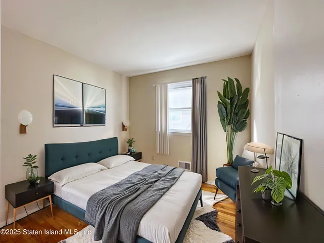 $988,000 | 37 East Stroud Avenue | Great Kills