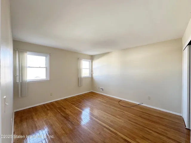 $988,000 | 37 East Stroud Avenue | Great Kills