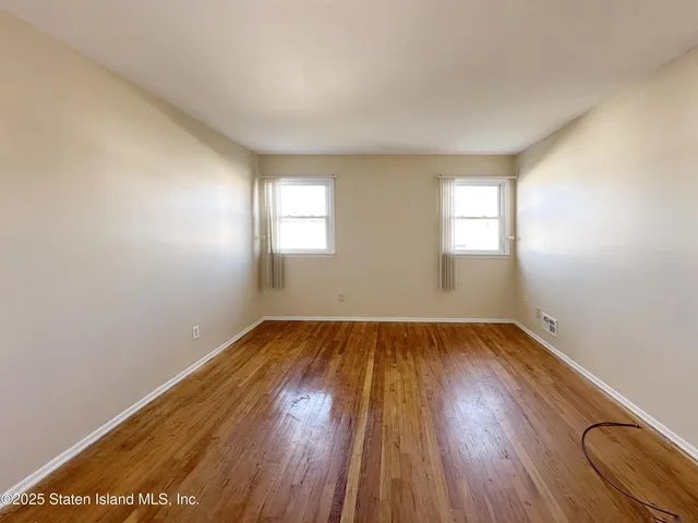 $988,000 | 37 East Stroud Avenue | Great Kills