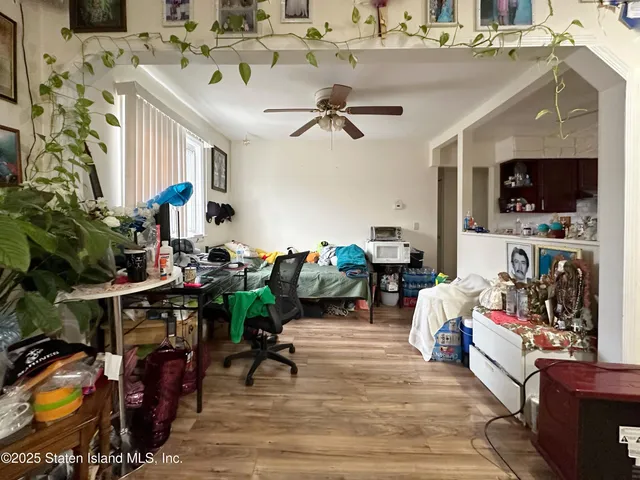 $988,000 | 37 East Stroud Avenue | Great Kills