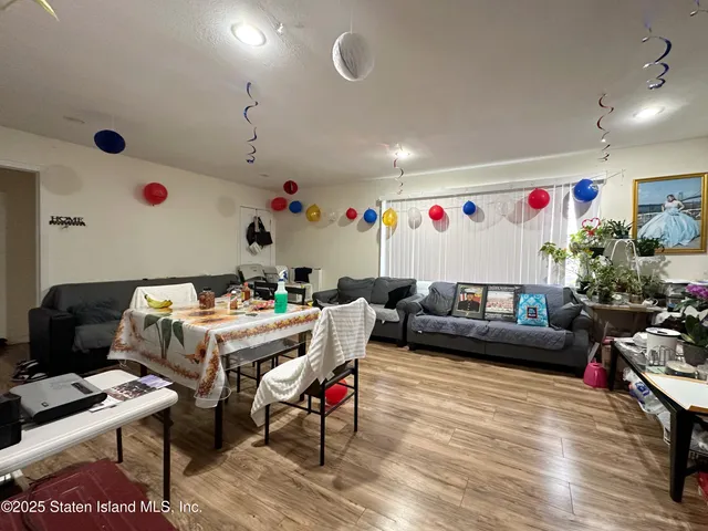 $988,000 | 37 East Stroud Avenue | Great Kills