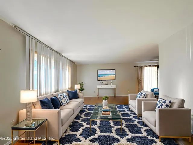 $988,000 | 37 East Stroud Avenue | Great Kills