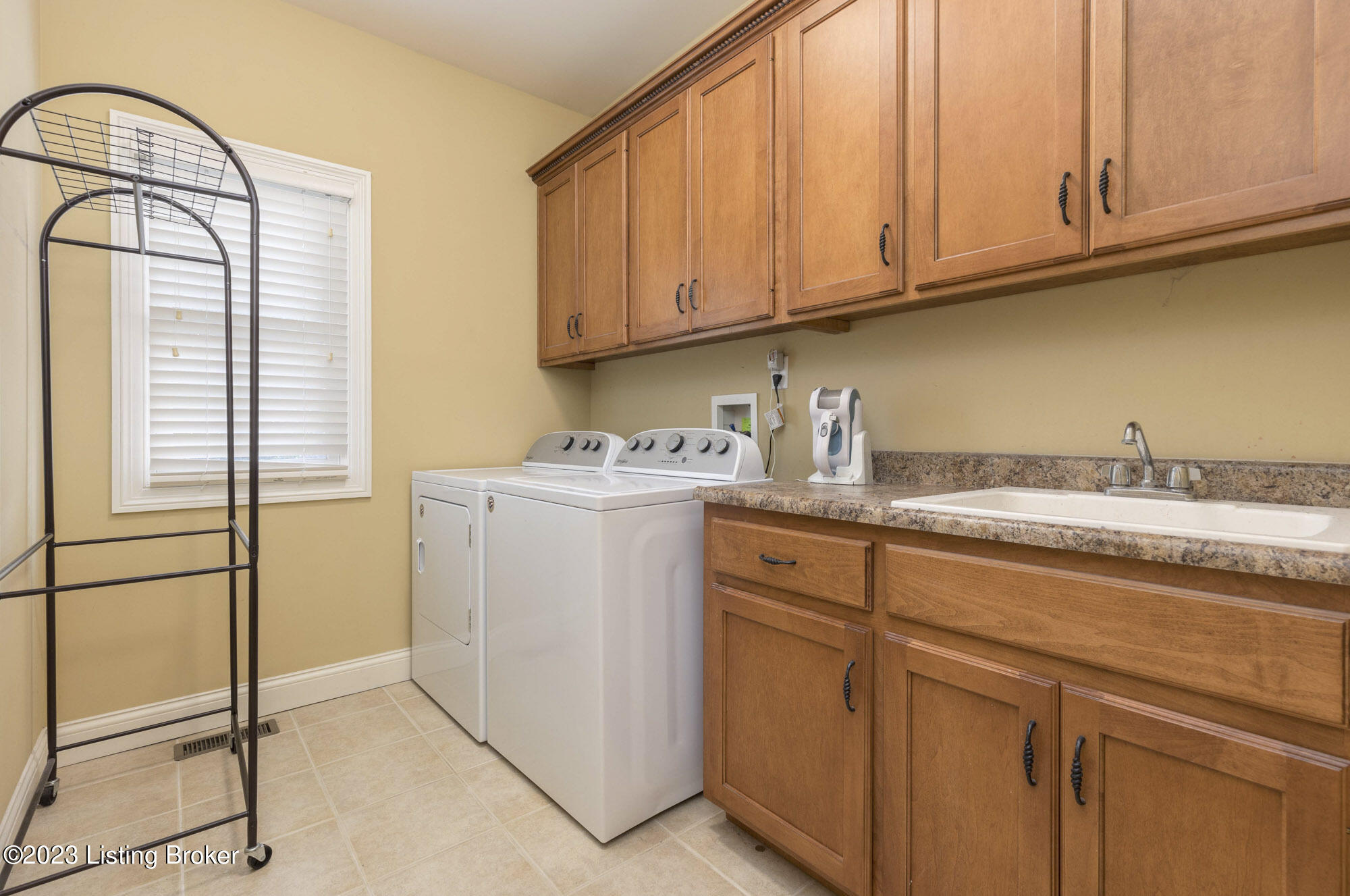 13400 Ridgemoor Drive Prospect, KY 40059 - Photo 32 of 57 C166E42E-7510-4FCE-A510-922391A0D1B3