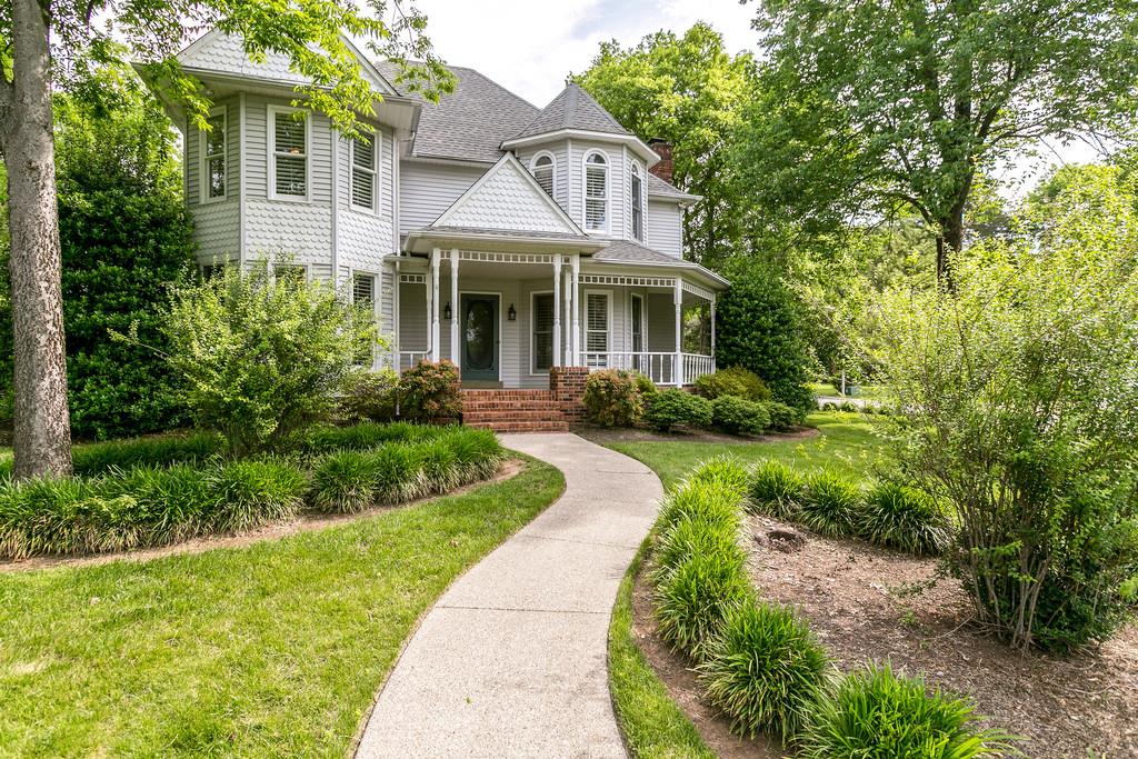 1710 Waterford Road Murfreesboro, TN 37129 - Photo 2 of 20 Gallery Image 2