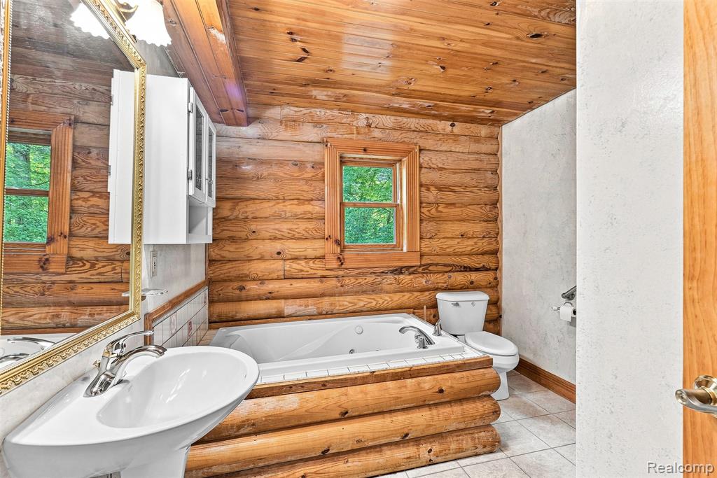 8340 Nichols Road Flushing, MI 48433 - Photo 22 of 62 Gallery Image 22