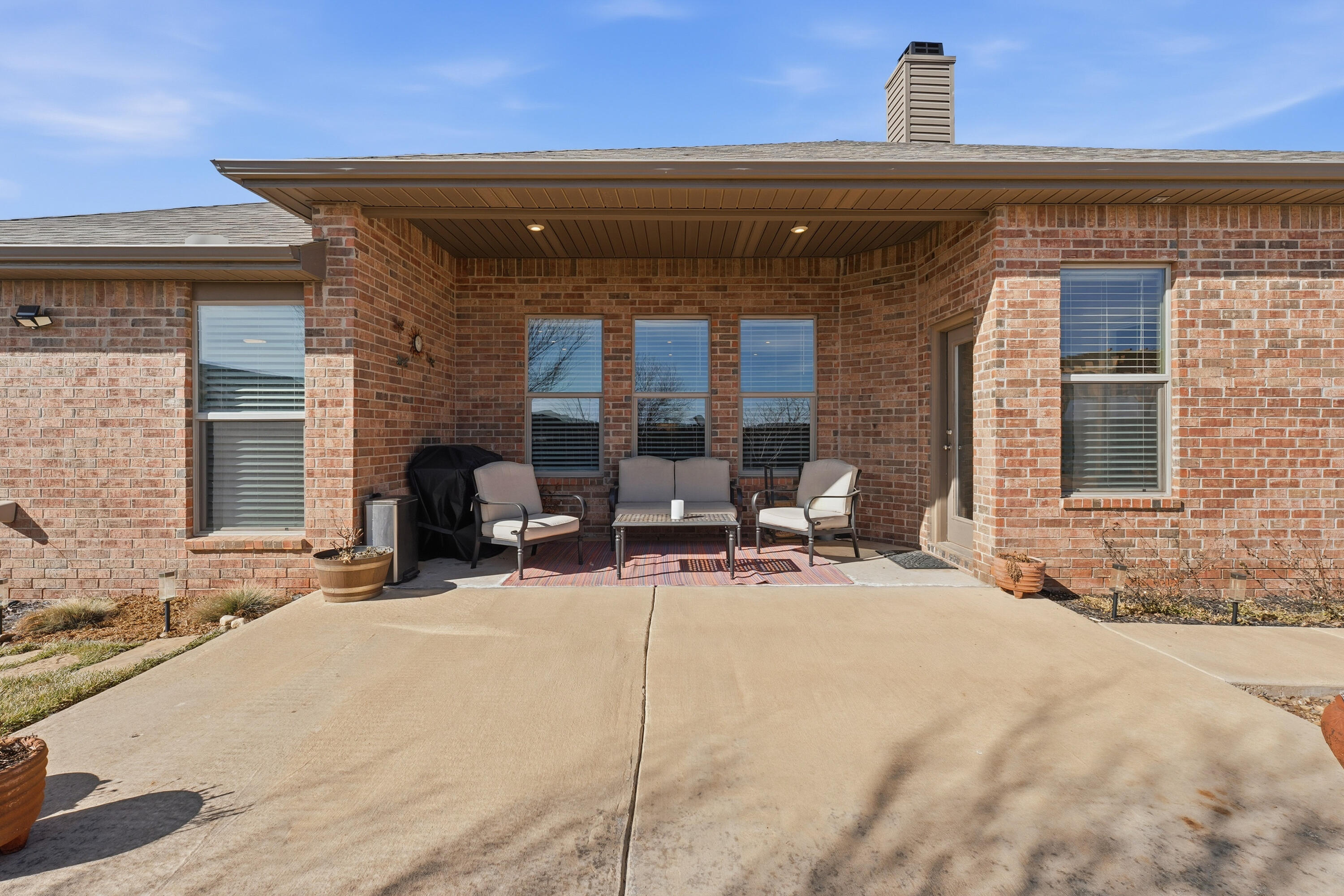 9901 Urbana Avenue Lubbock, TX 79424 - Photo 27 of 30 Backyard