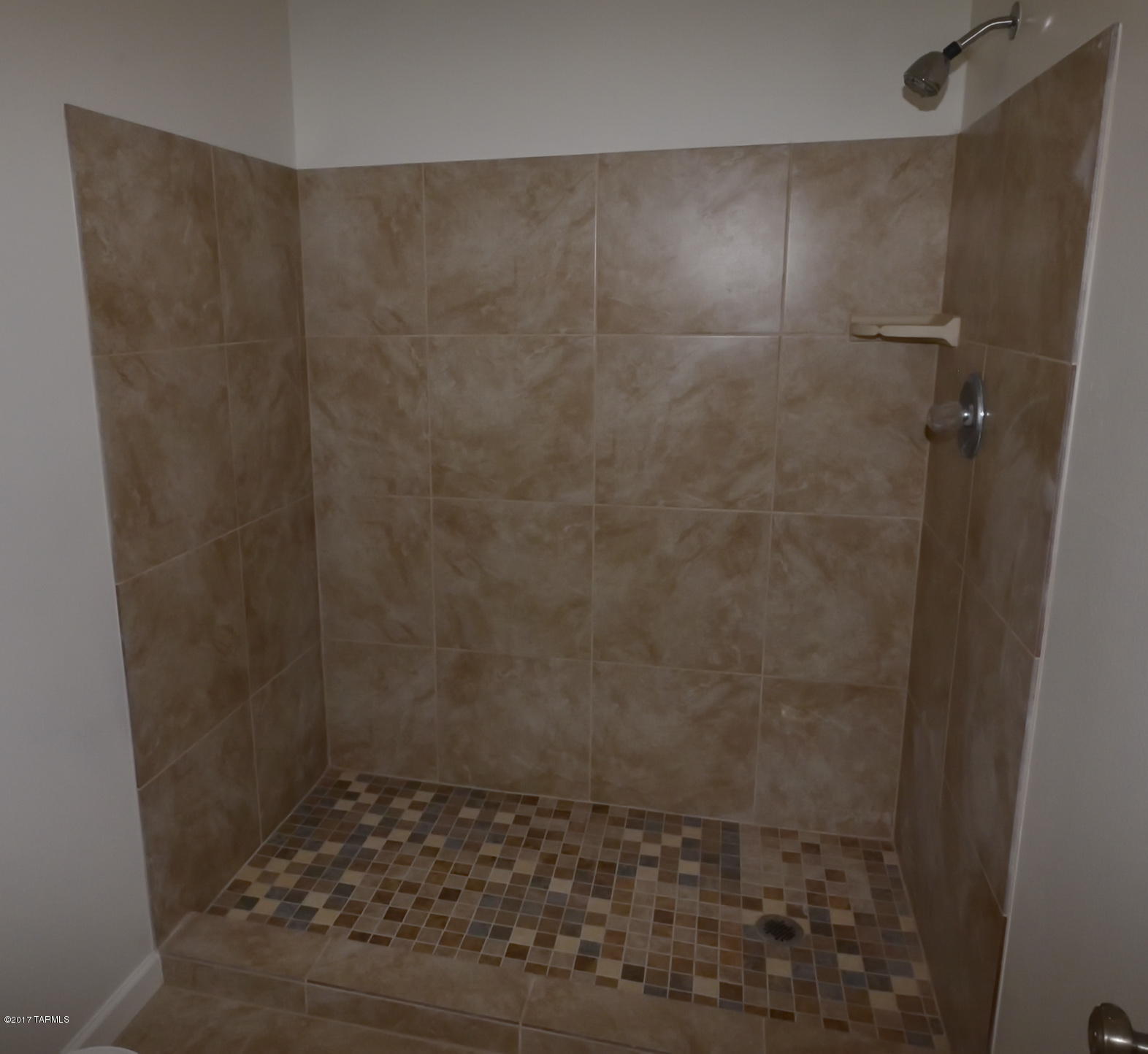 1949 North Swan Road, Unit 17 Tucson, AZ 85712 - Photo 28 of 34