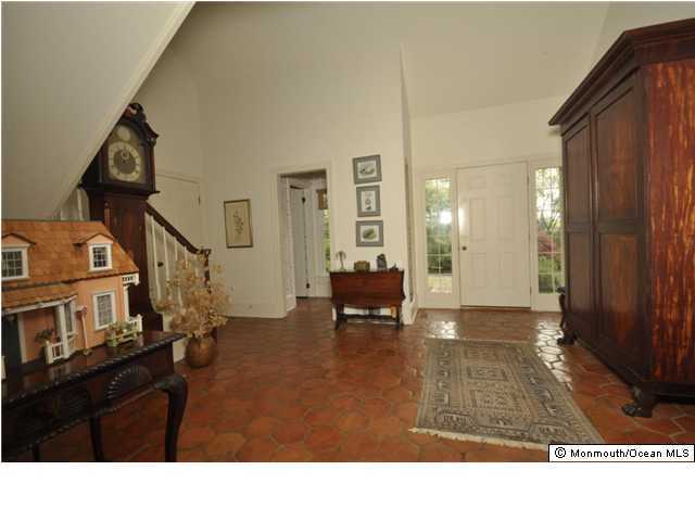 8 Club Way Rumson, NJ 07760 - Photo 2 of 3 Additional Photo