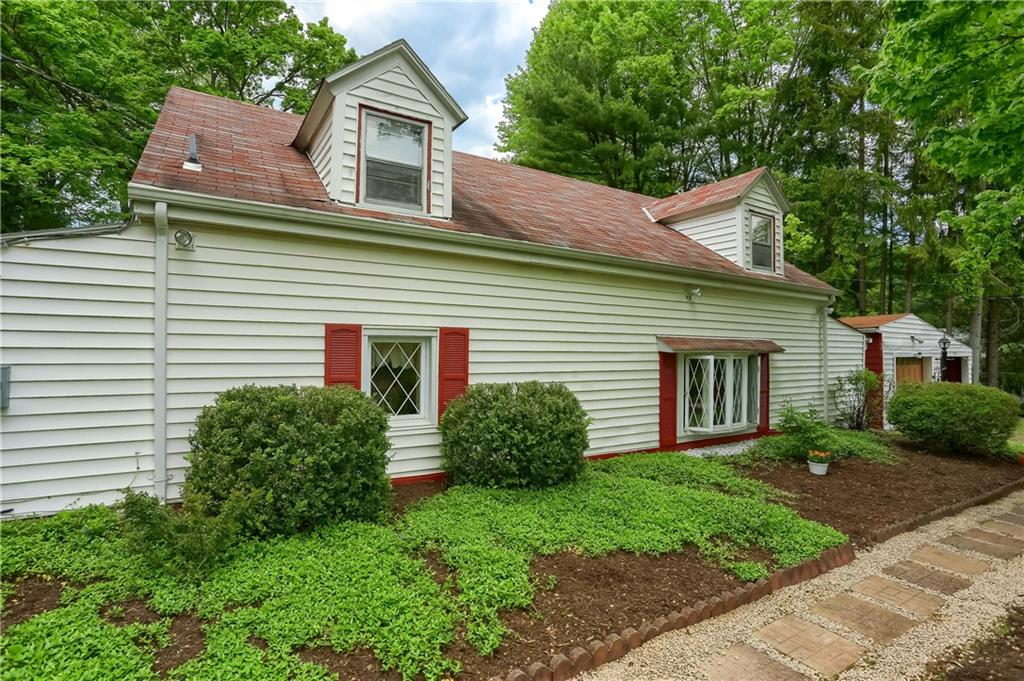 2275 Ferguson Road Allison Park, PA 15101 - Photo 2 of 25 Gallery Image 2