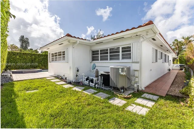 $1,925,000 | 8801 Dickens Avenue, Surfside, FL 33154